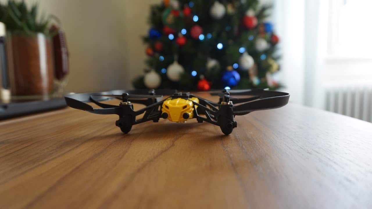 Parrot Airborne Travis Cargo - 9