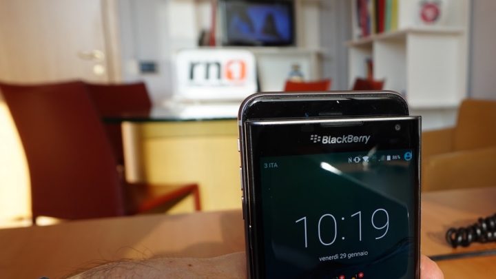 Blackberry Priv vs iPhone 6s Plus