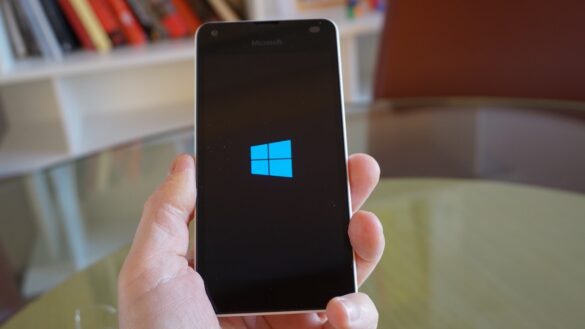 https://www.mistergadget.tech/wp-content/uploads/2016/02/Microsoft-Lumia-550-2-585x329.jpg
