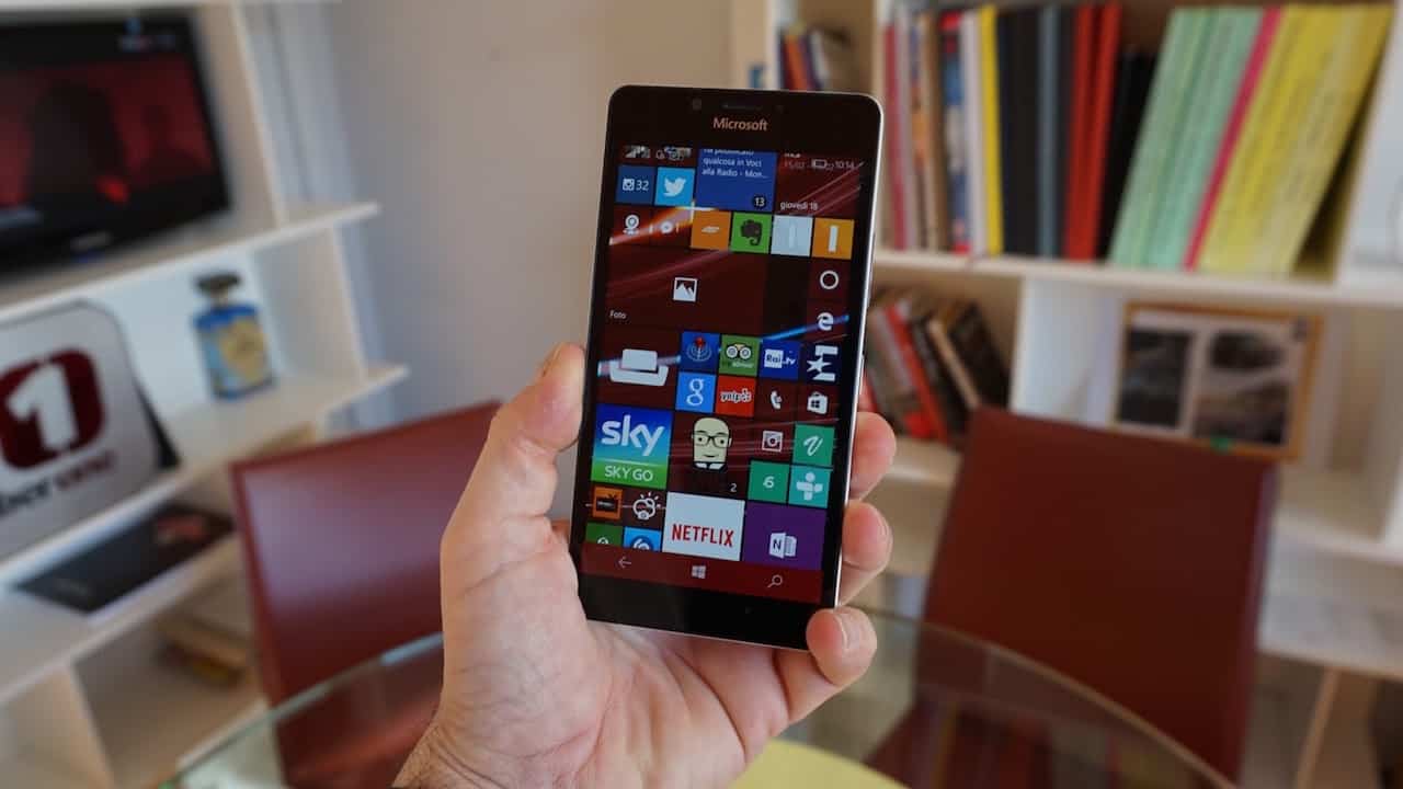 windows 10 mobile