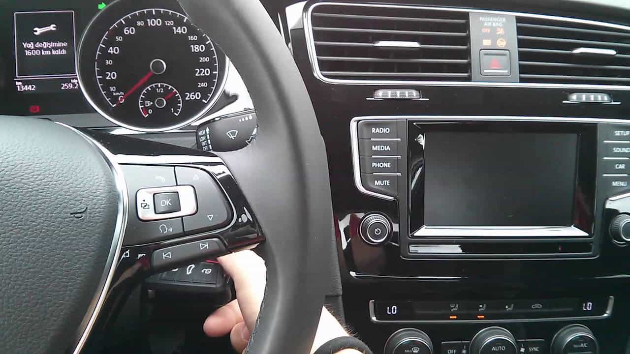 volkswagen composition media