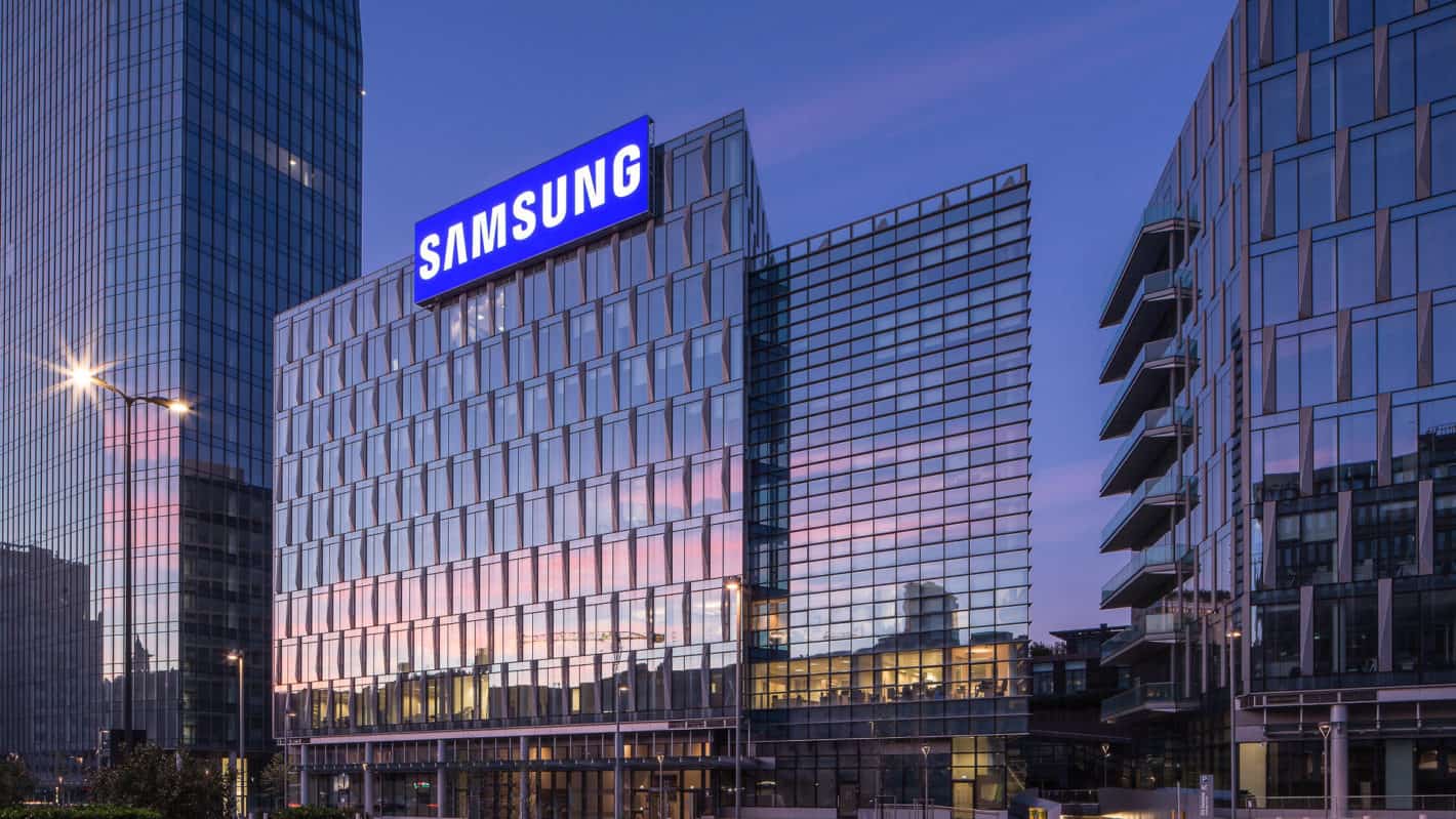 Samsung annuncia Bixby, intelligenza artificiale che sarà su Galaxy S8