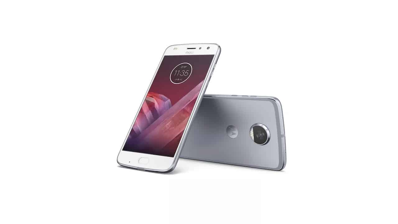 Moto Z2 Play è ufficiale con 4 nuovi MotoMods