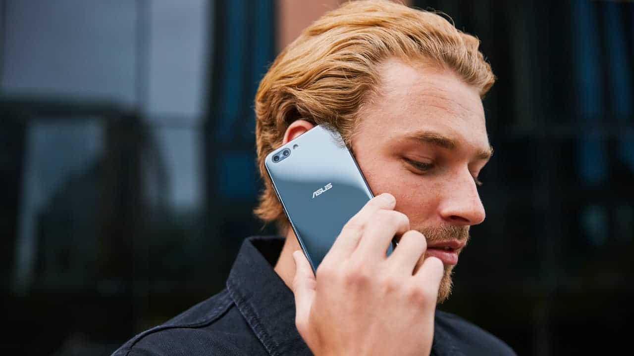Asus Zenfone 4 Pro, il top di gamma a 899 euro