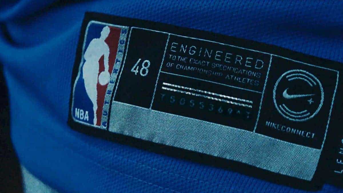 La nuova app Nike per NBA si attiva con tag in maglie ufficiali