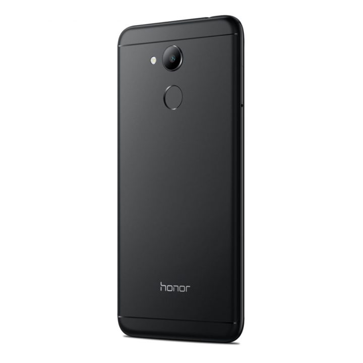 Honor 6C Pro arricchisce l'offerta di fascia bassa per Natale