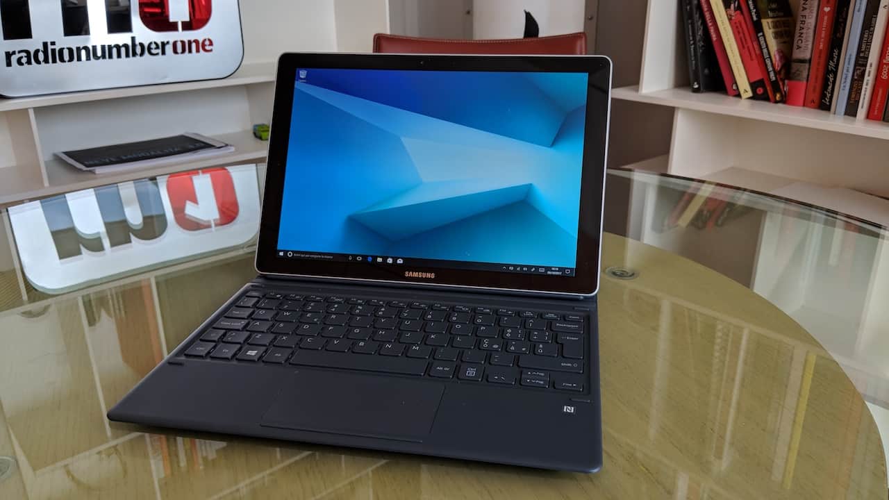 Samsung Galaxy Book