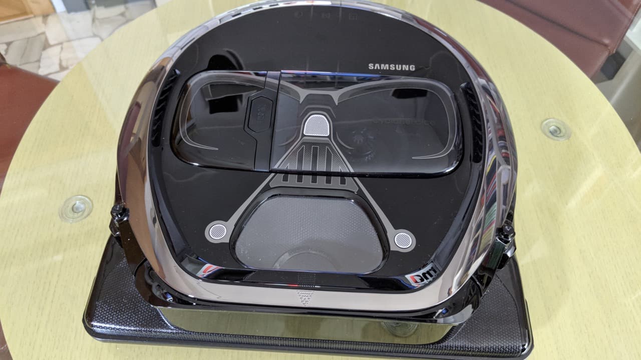 Recensione Samsung Powerbot Star Wars VR7000