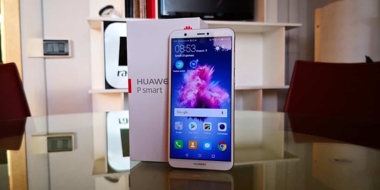 Prime impressioni Huawei P Smart: tutto quello che serve per 249 euro