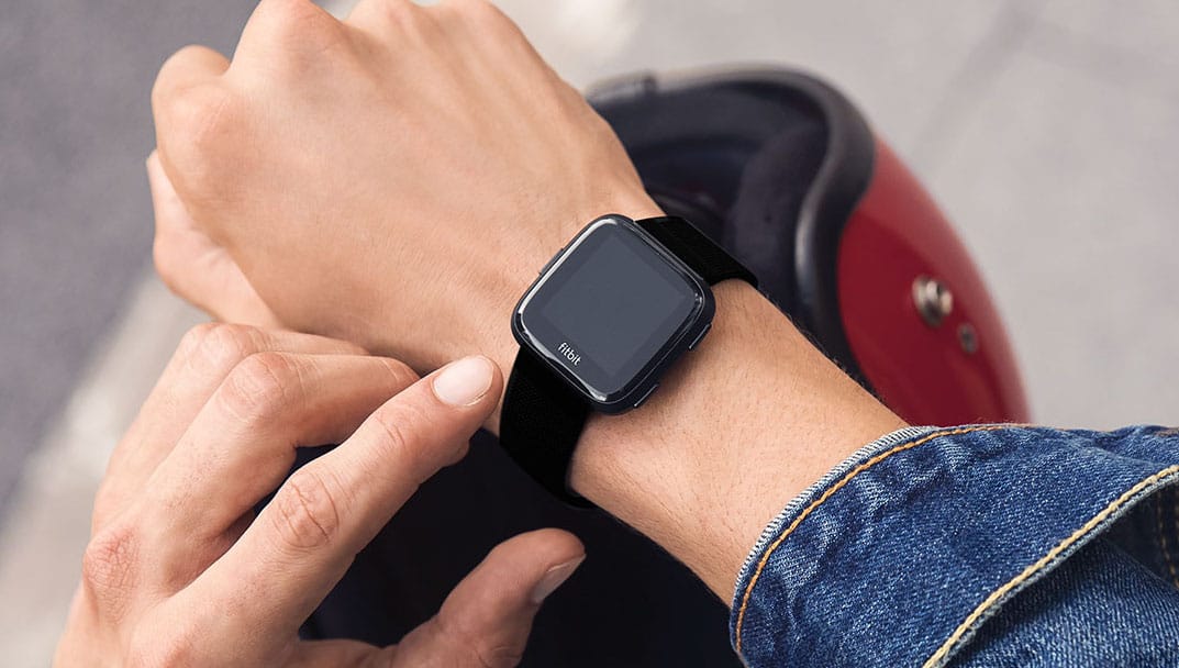 Recensione Fitbit Versa, sintesi perfetta tra smartwatch e smartband