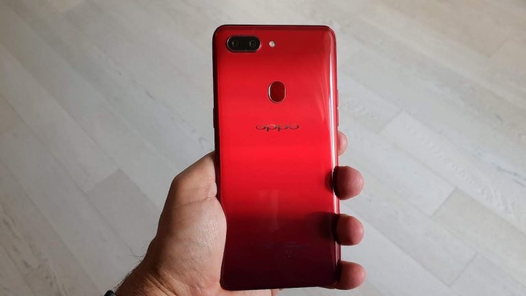 Recensione Oppo R15 Pro