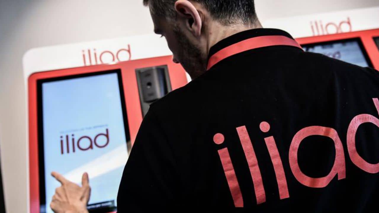Nuova offerta Iliad: 50 gb per 500.000 utenti a 7.99 euro