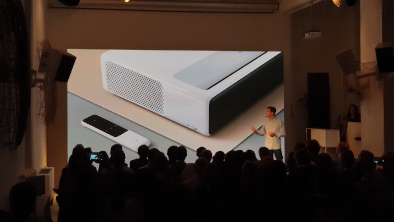 Xiaomi Mi Band 3 e Mi Laser Projector lanciati ieri
