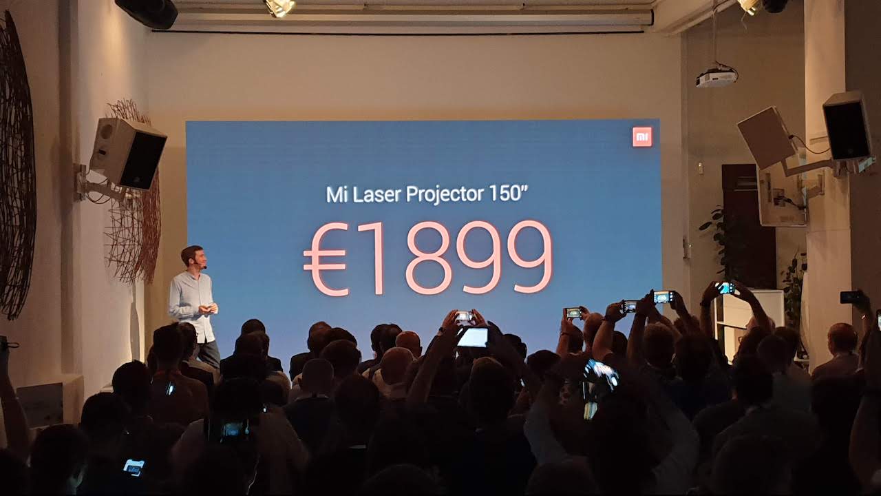 Xiaomi Mi Band 3 e Mi Laser Projector lanciati ieri