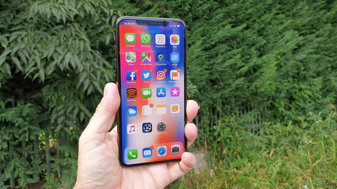 Prime impressioni iPhone Xs Max