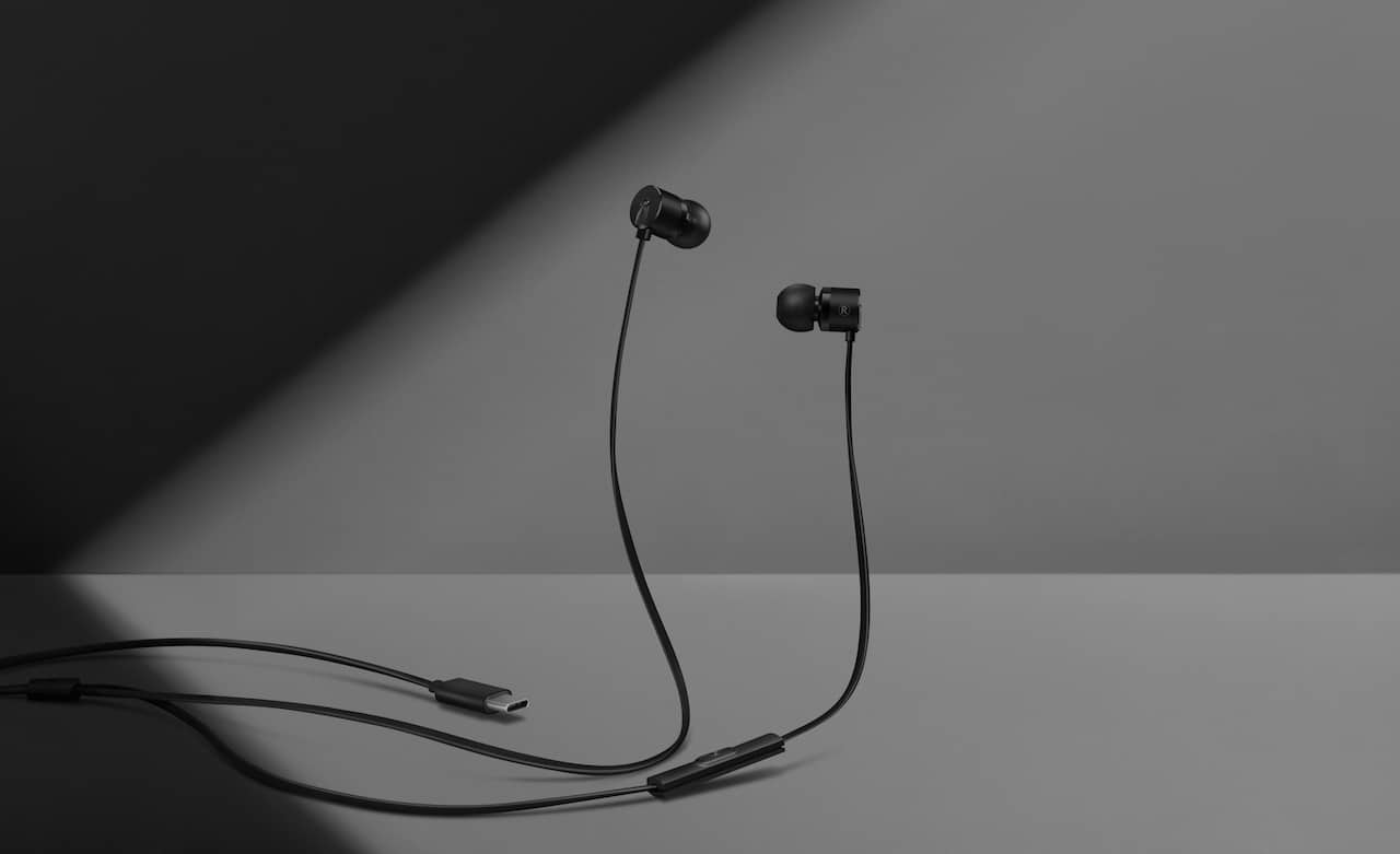 https://www.mistergadget.tech/wp-content/uploads/2018/09/Type-C-earphones-2.jpg