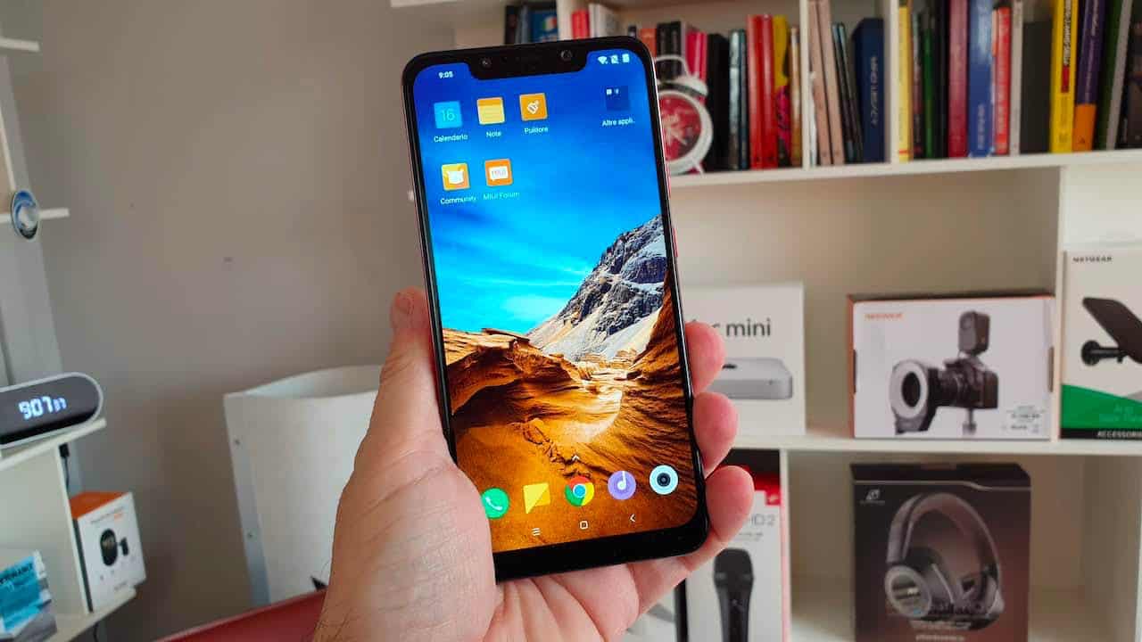 Recensione Pocophone F1 dopo un mese di utilizzo: non il top ma ottimo acquisto