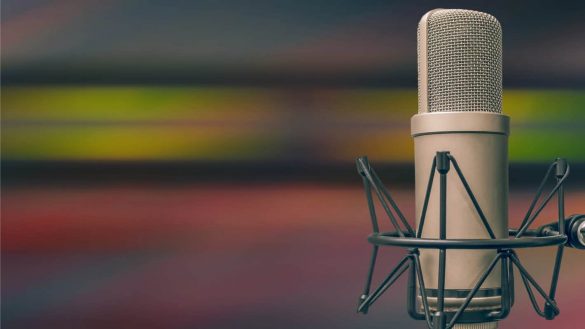 https://www.mistergadget.tech/wp-content/uploads/2018/10/microphone-podcast-radio-ss-1920-585x329.jpg