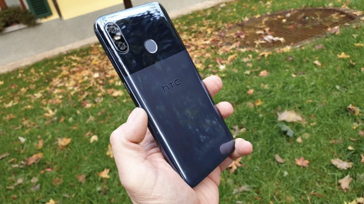 Recensione HTC U12 Life