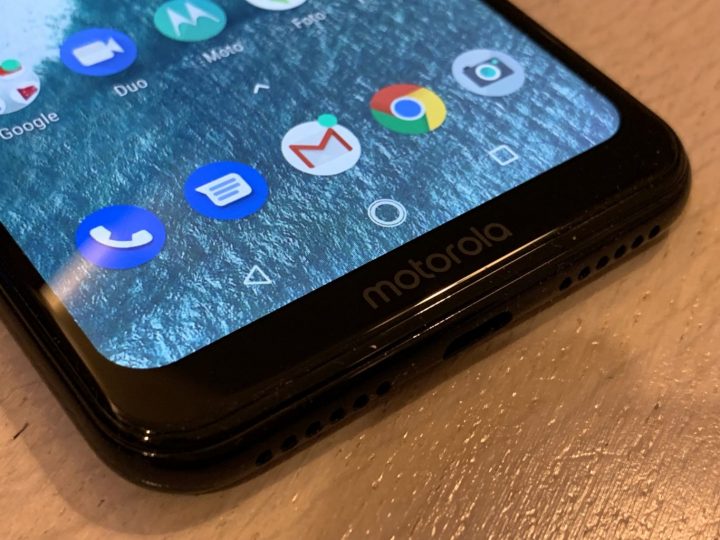 Recensione Motorola One