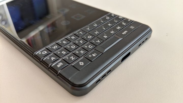 Recensione Blackberry Key2 LE