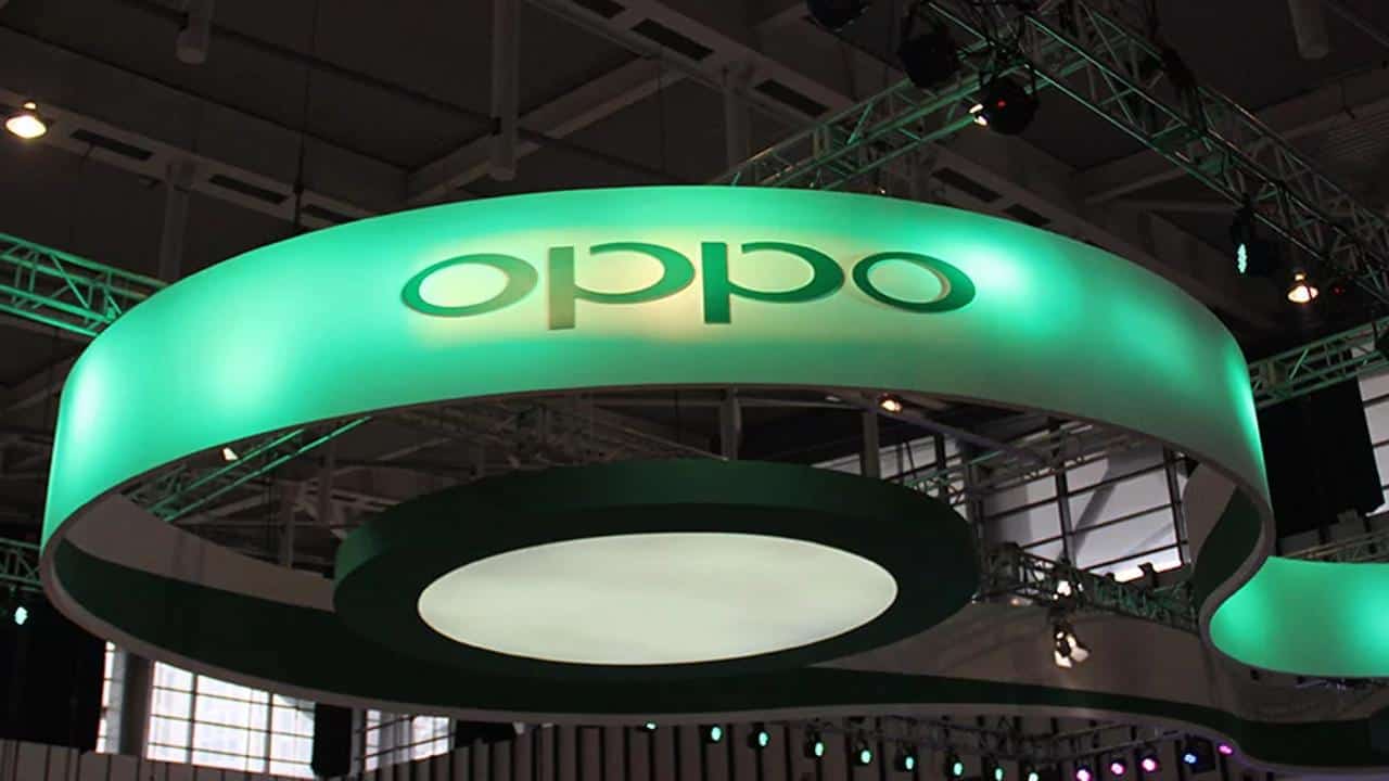 OPPO e emergenza COVID: 100 telefoni a ospedali e fondazioni