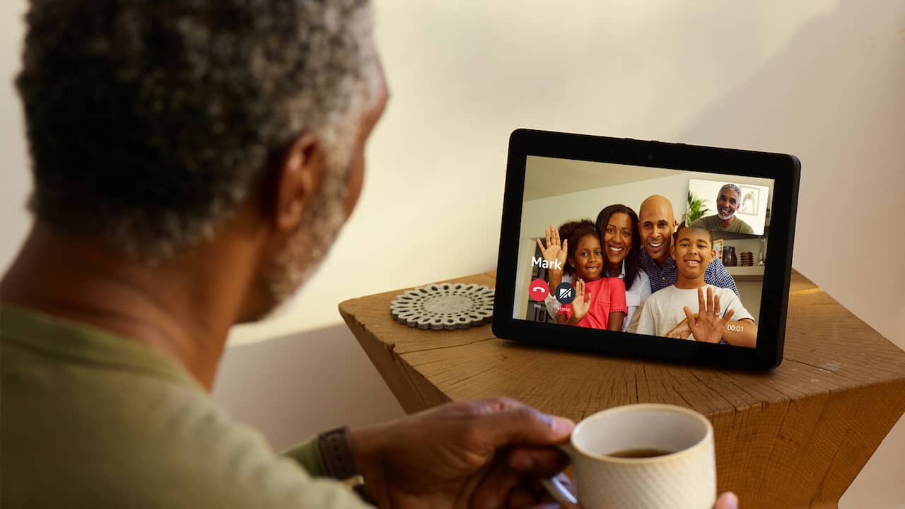 Amazon Echo Show arriva finalmente anche in Italia