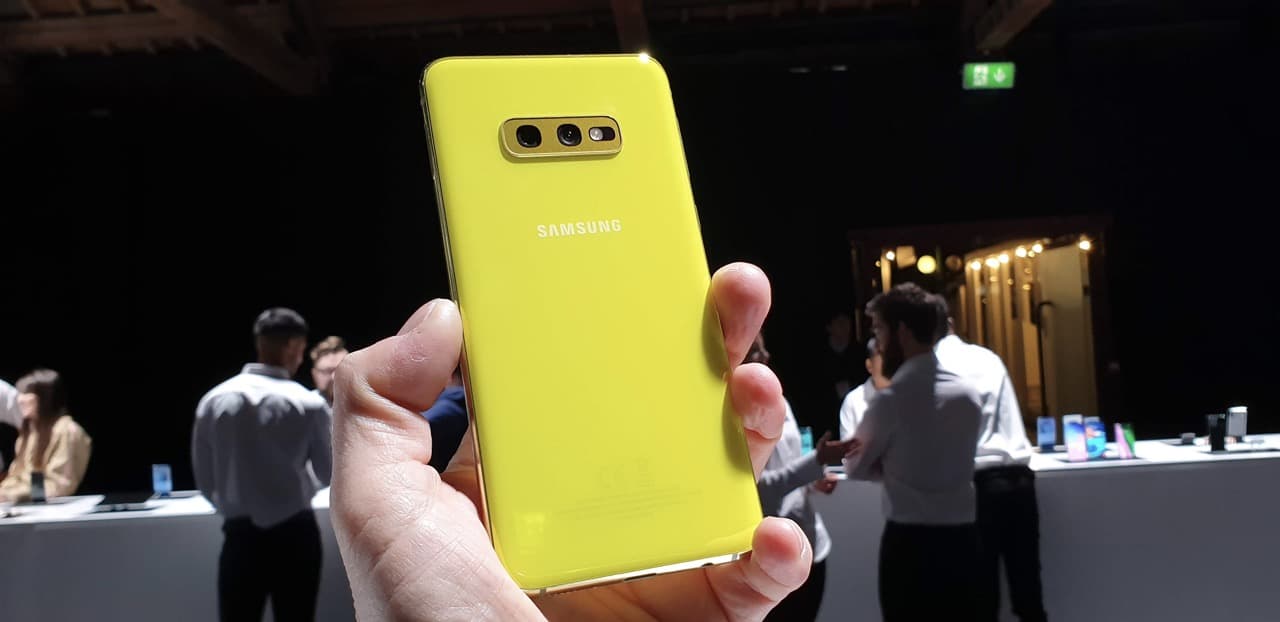 Da Esselunga Galaxy S10e in super offerta a 499 euro