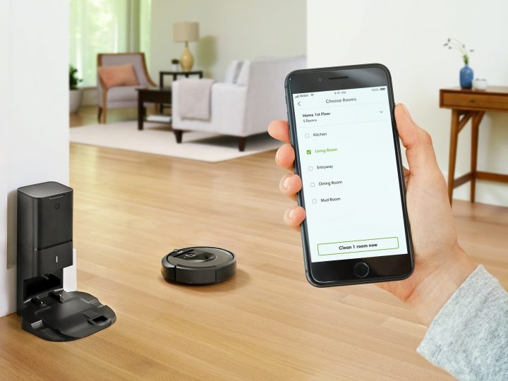 iRobot Roomba i7+