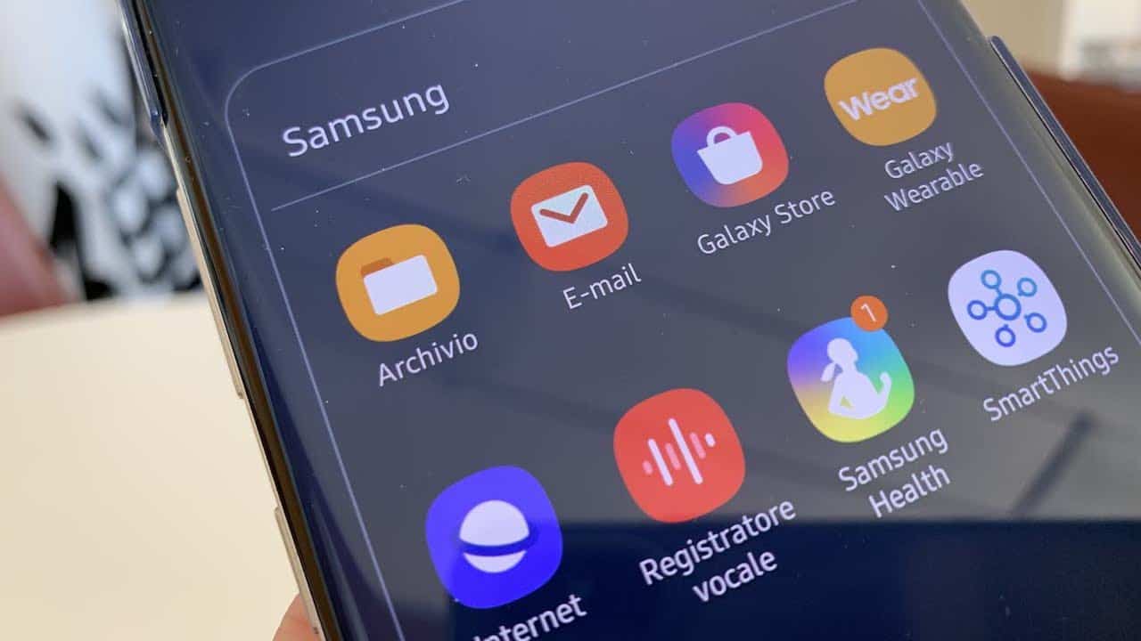 Il miglior client email per Galaxy S10 è finalmente quello di Samsung
