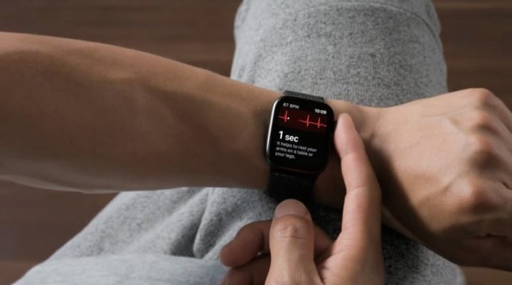 ECG su Apple Watch 4