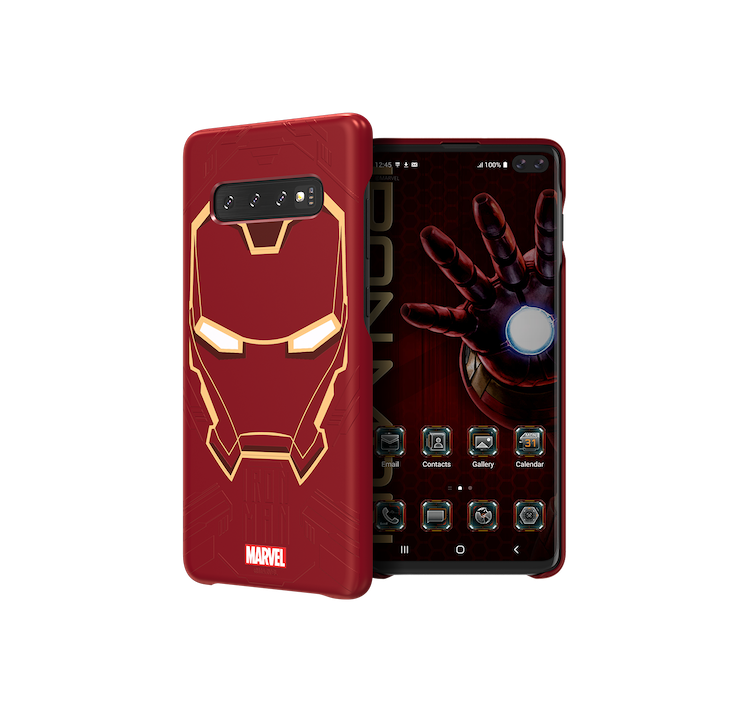 Gli Avengers al cinema e sulle smart cover di Samsung