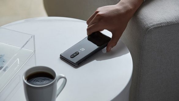 https://www.mistergadget.tech/wp-content/uploads/2019/05/OnePlus-7-Pro-MG-PickingUp-585x329.jpg