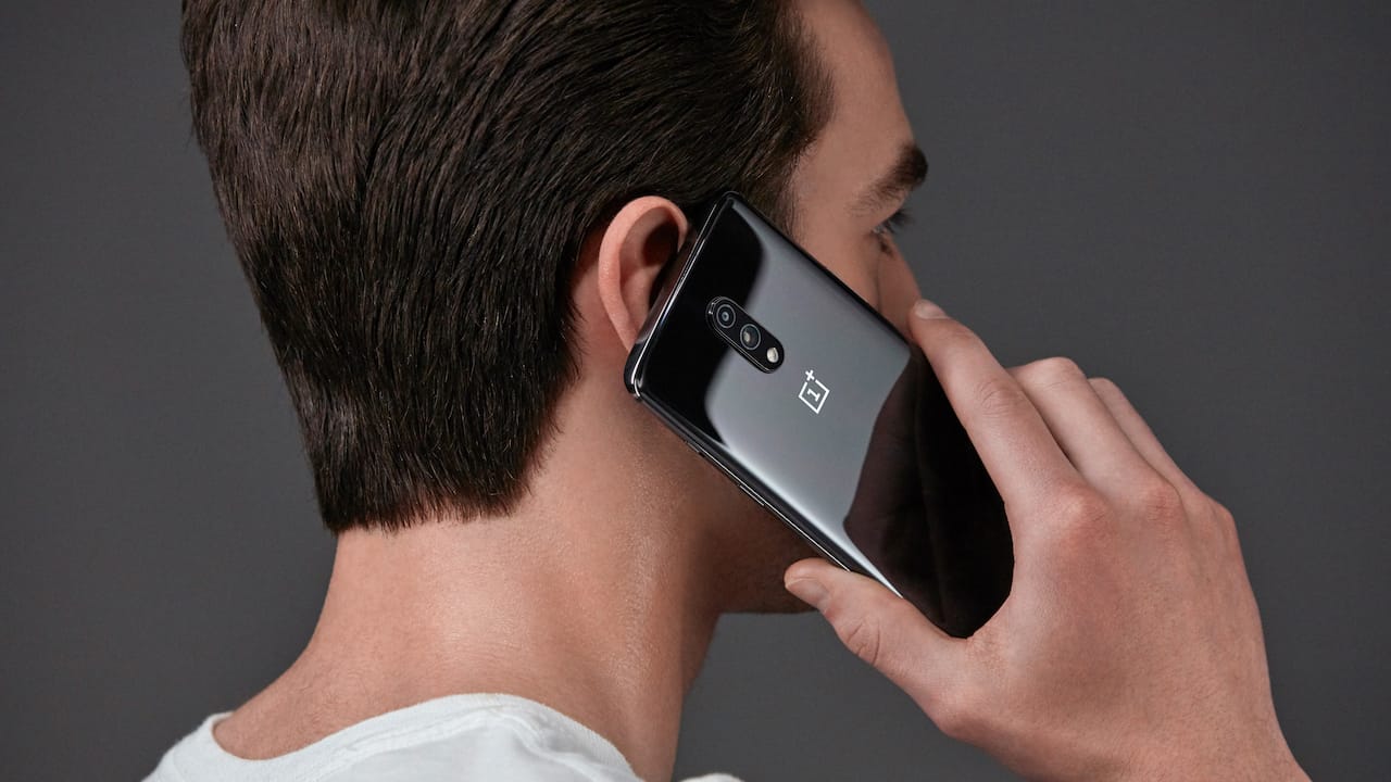 OnePlus 7 disponibile da oggi in Italia a partire da 559 euro
