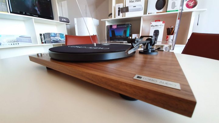 recensione-como-audio-turntable-il-giradischi-in-legno