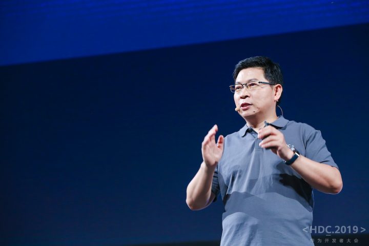 Huawei lancia HarmonyOS, ma per ora resta con Android