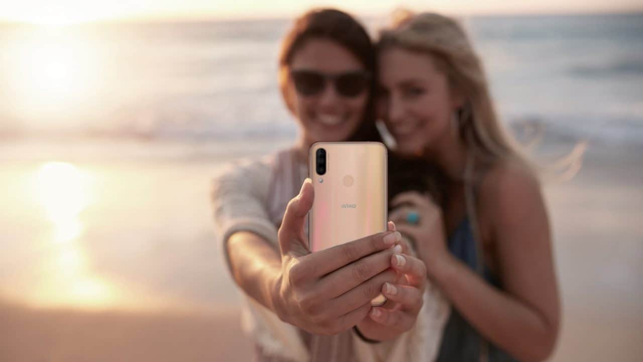 Foto in vacanza: la ricerca di Wiko su cosa è trendy e cosa no