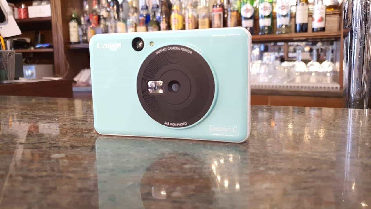 Recensione Canon Zoemini C, la fotocamera che stampa le foto