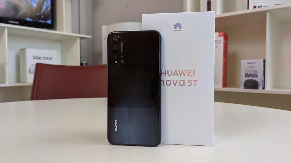Recensione Huawei Nova 5T, non è un top ma funziona come se lo fosse