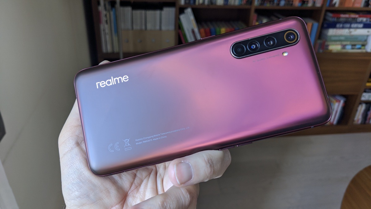 Realme X3 Superzoom presentato in Europa martedì
