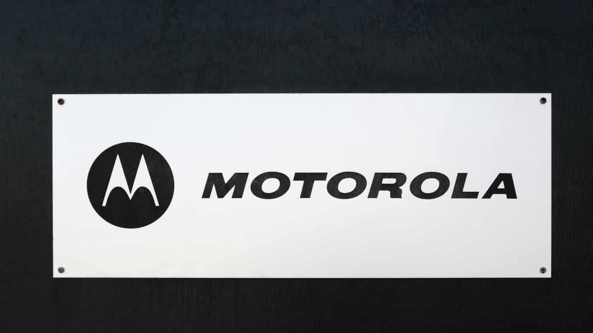 L’assistenza Motorola viaggia con poste italiane