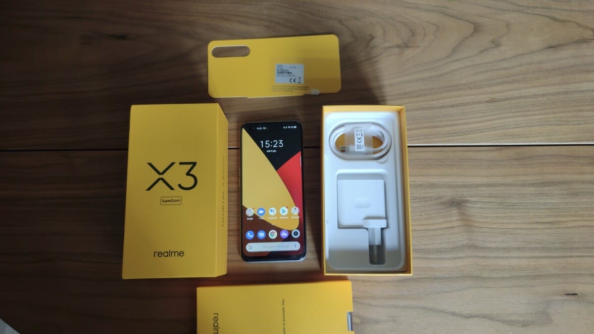 Realme, come nasce un fenomeno, con Katrina Lee