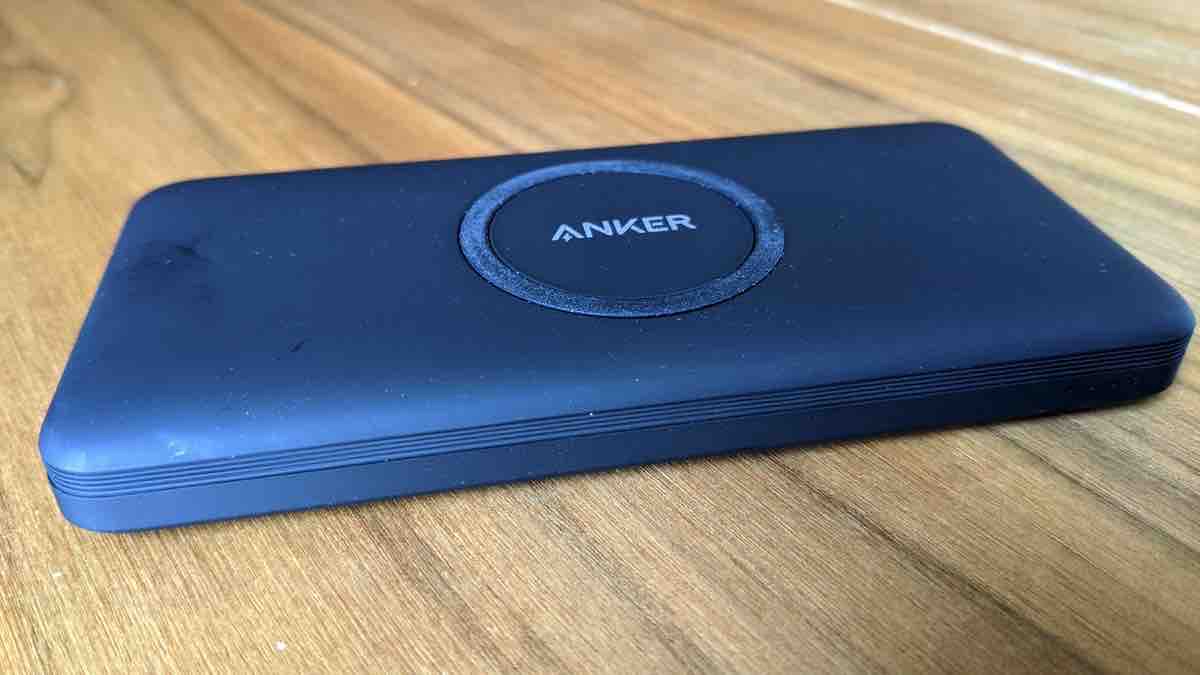 Recensione Anker PowerCore 10k Wireless