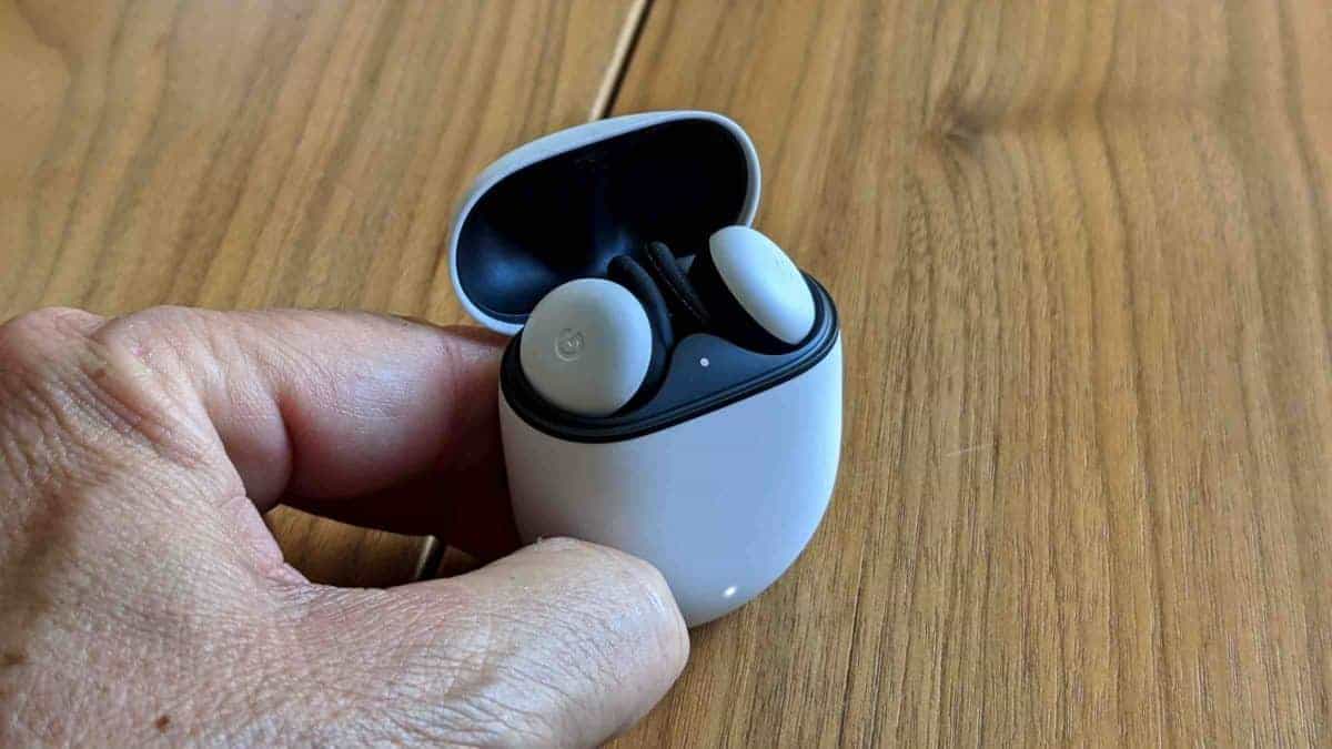 Google Pixel Buds 2