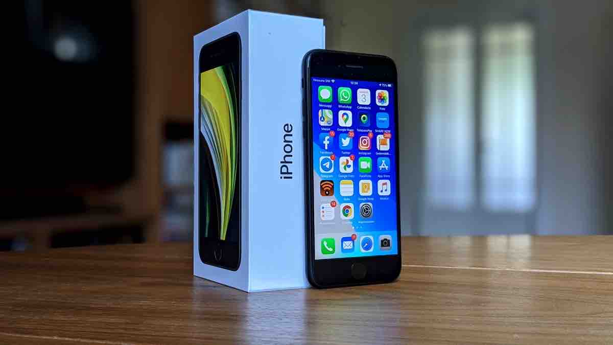 iPhone SE
