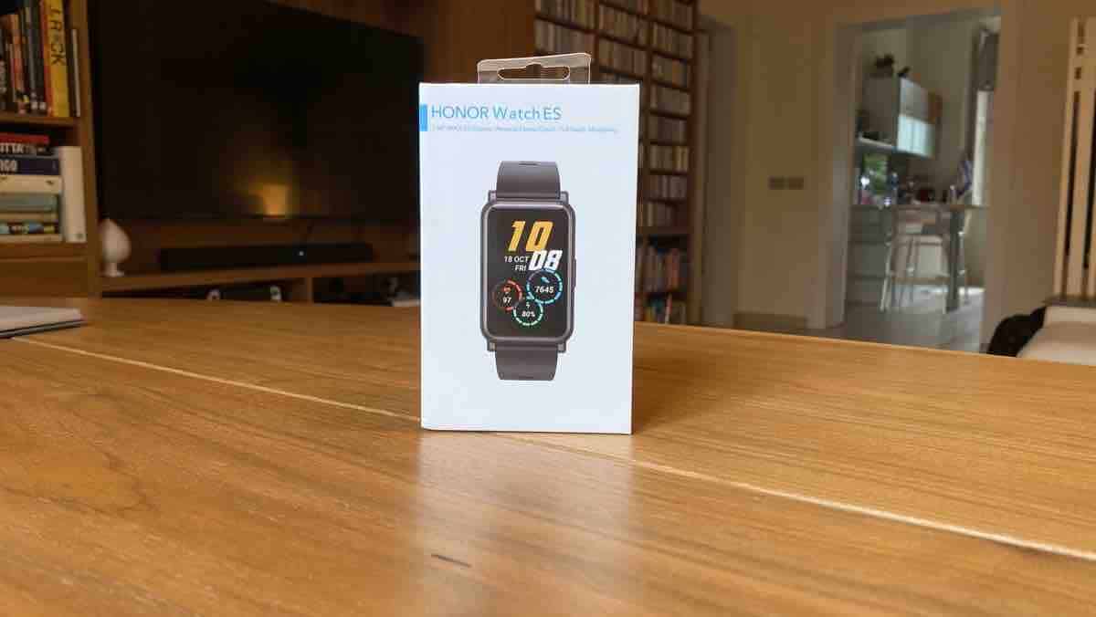 Recensione Honor Watch ES, difficile batterlo