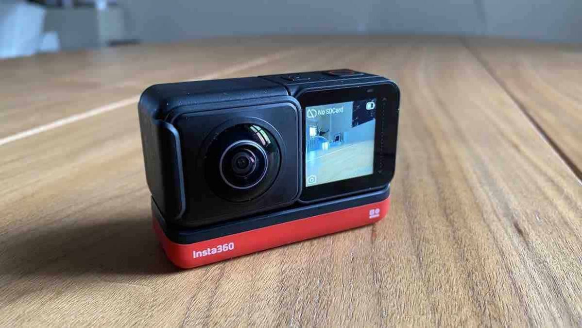 Recensione Insta360 One R