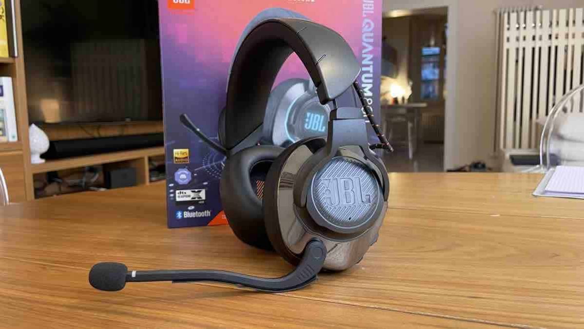 Recensione JBL Quantum 800