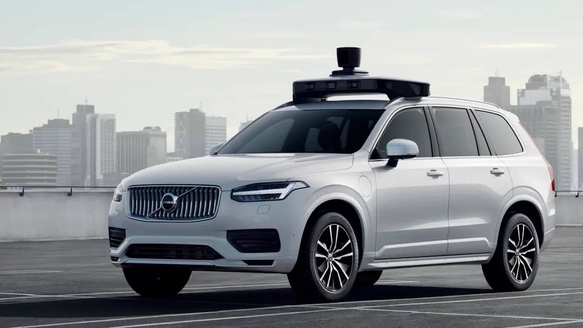 Uber vende le automobili autonome ad Aurora