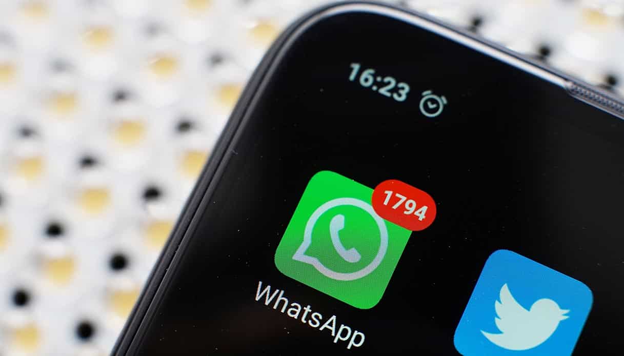 Cosa succede ai nostri account whatsapp con le nuove regole?